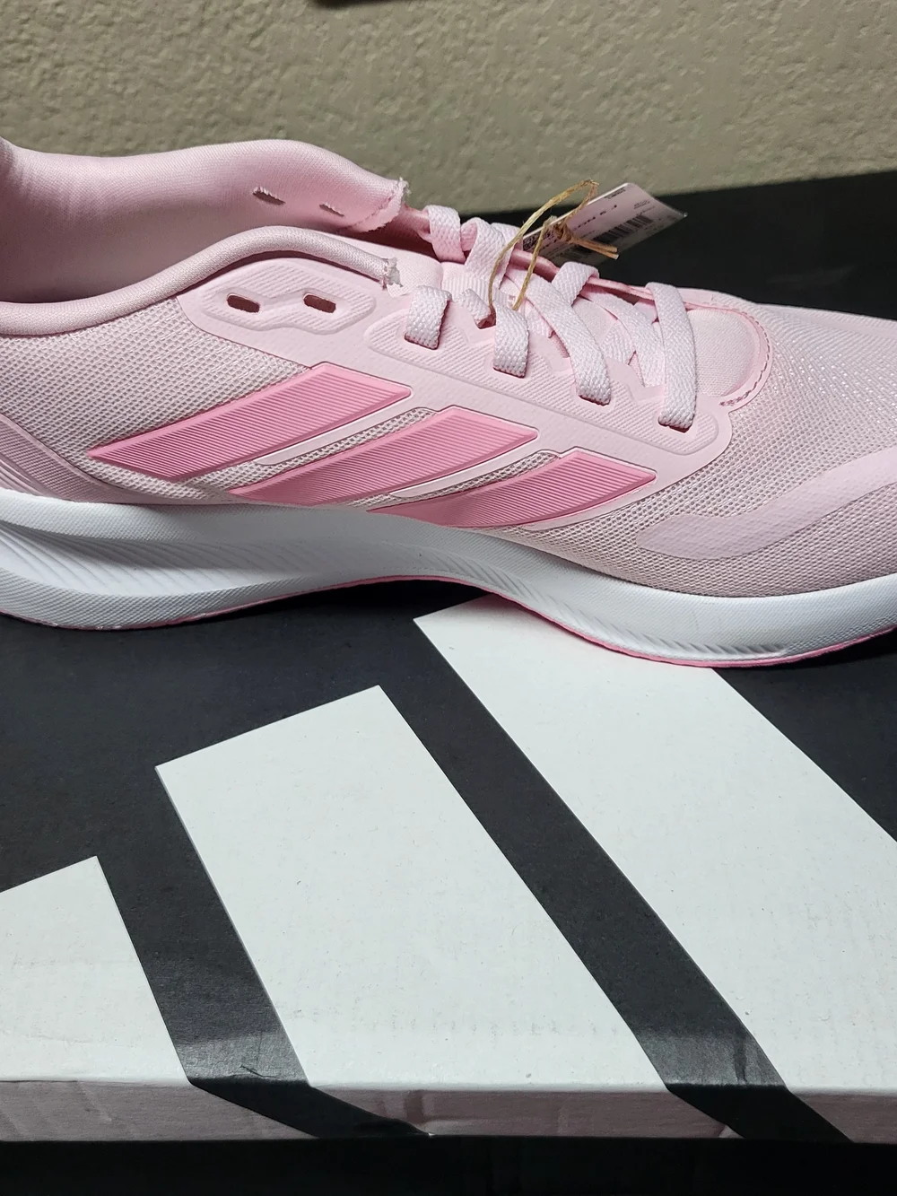 *NEW* Adidas Runfalcon 5 J Sandy Pink IE0528 -Size 7 Women's Size 8 w/Tags & Box